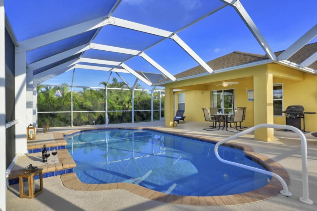 Villa Valmora Cape Coral Exterior photo